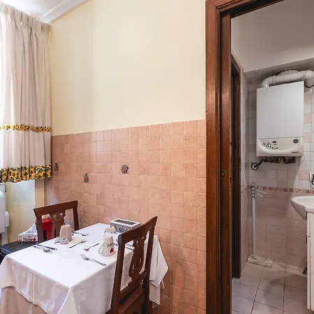 Palazzetto San Lorenzo * Viterbo